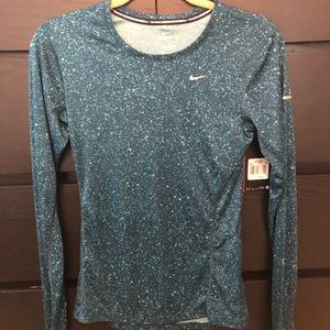 Nike long sleeve shirt